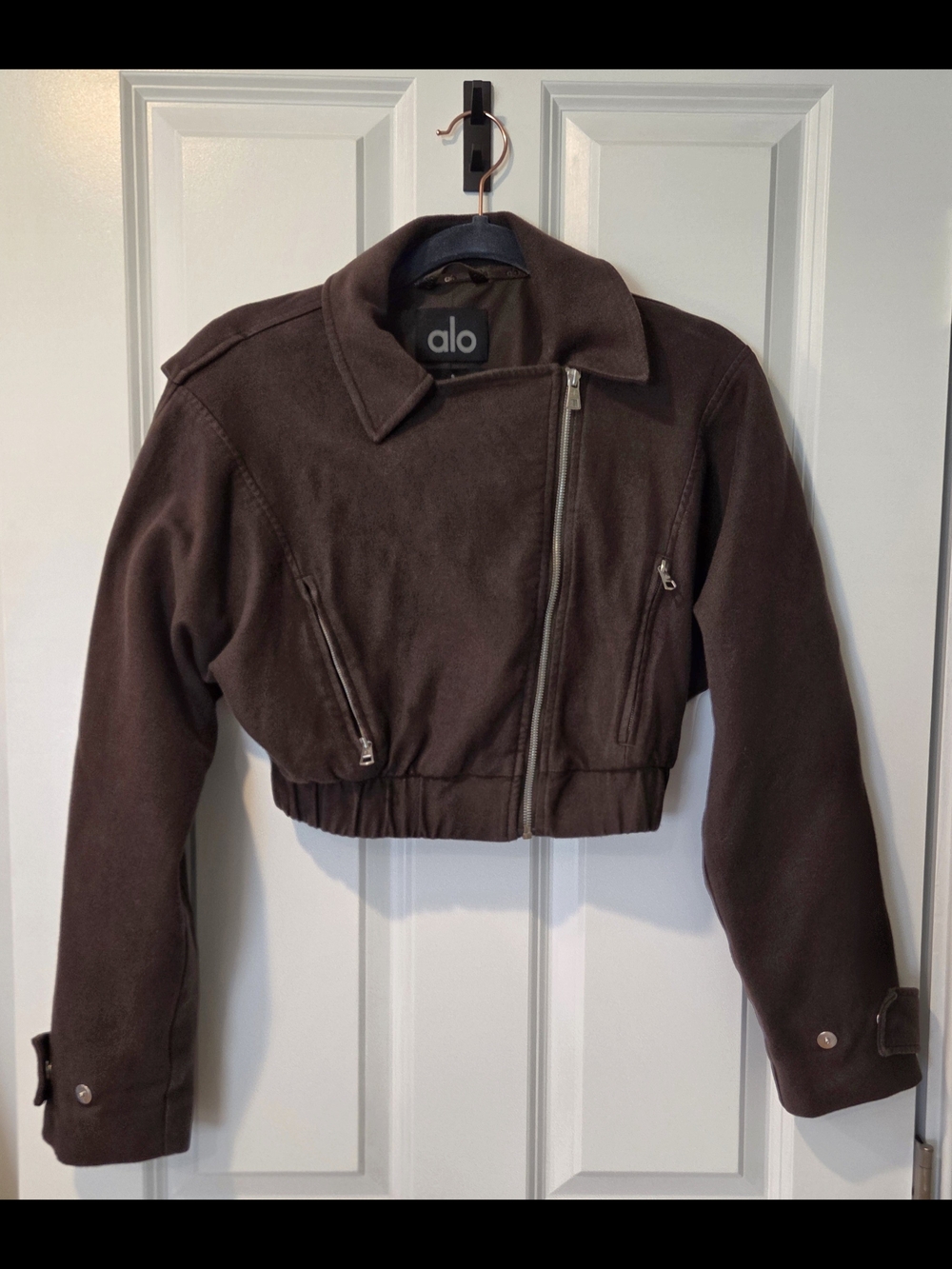ALO Cropped Cosmopolitan Jacket - Espresso - Picture 6 of 9